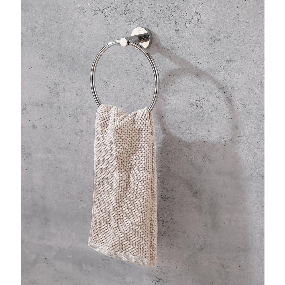 Alma 3-Piece Bathroom Hardware Set in Chrome. Picture 5