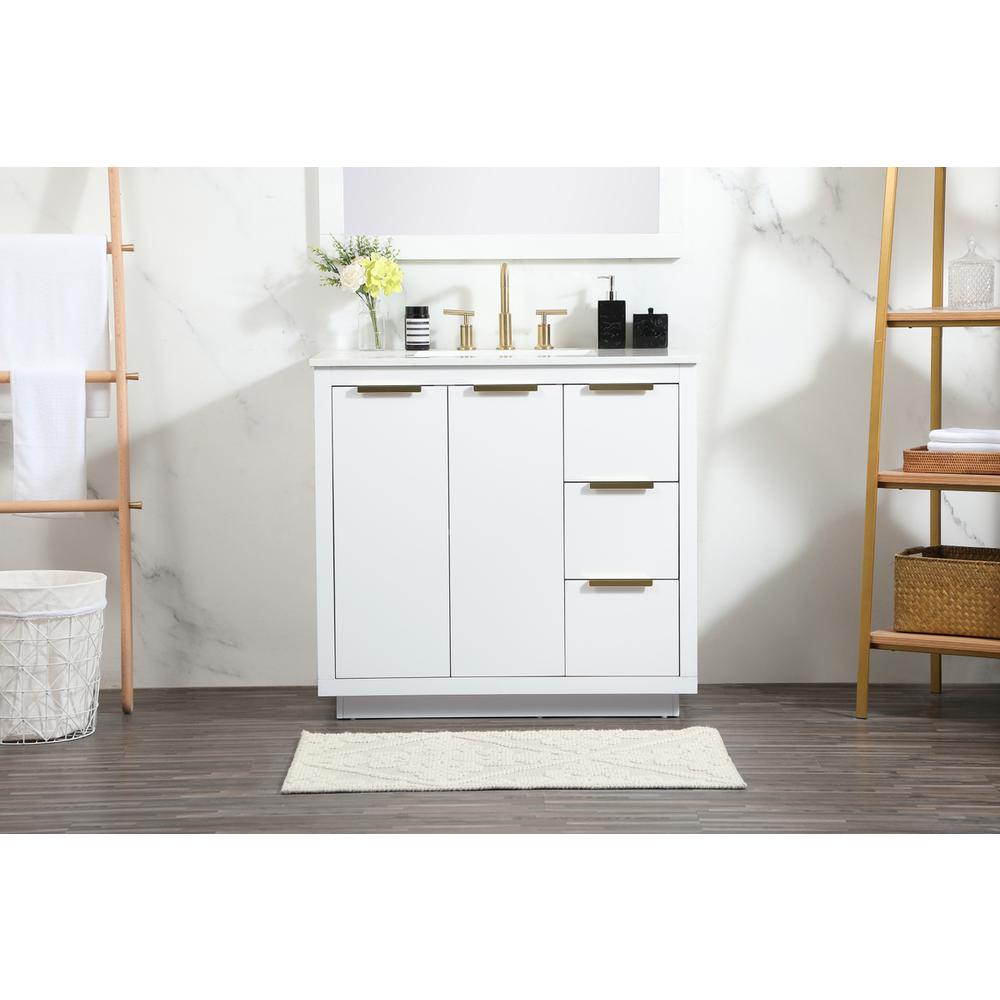 36 inch Single bathroom vanity in white. Picture 14
