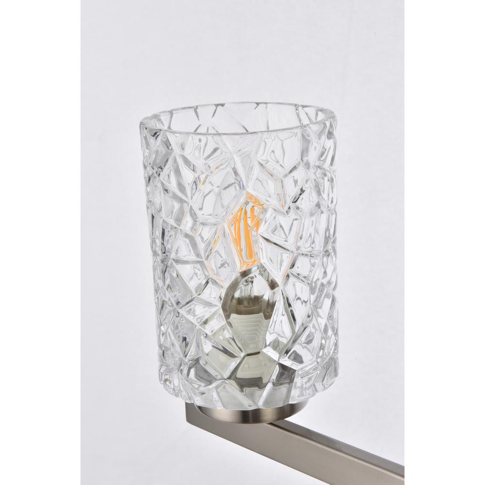 Cassie 5 lights bath sconce in satin nickel with clear shade. Picture 4