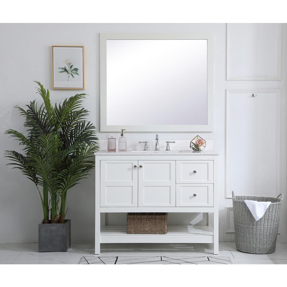 42 inch Single Bathroom Vanity in White with Backsplash. Picture 4