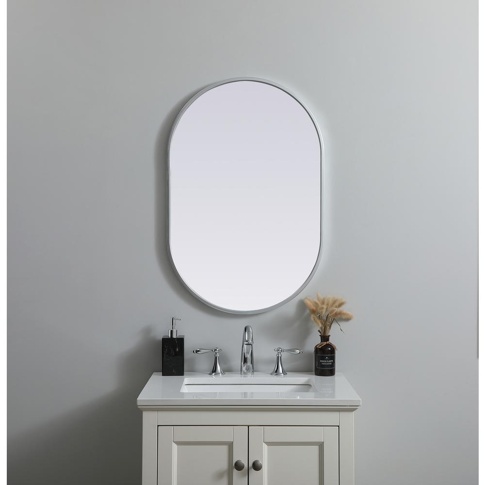Metal Frame Oval Mirror 20x30 Inch in Silver. Picture 11