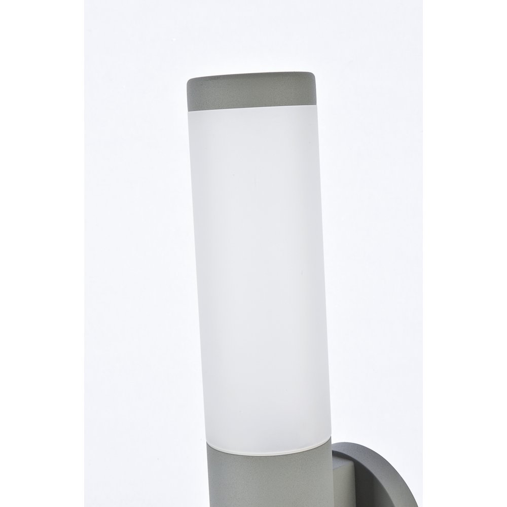 Raine Integrated Led Wall Sconce  In Silver. Picture 3