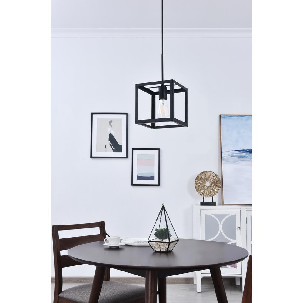 Resolute 1 light black Pendant. Picture 12