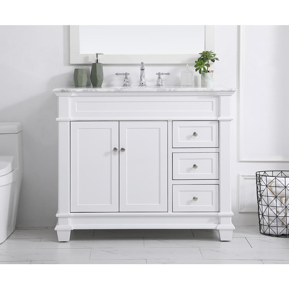 42 inch Single Bathroom Vanity set in White. Picture 14