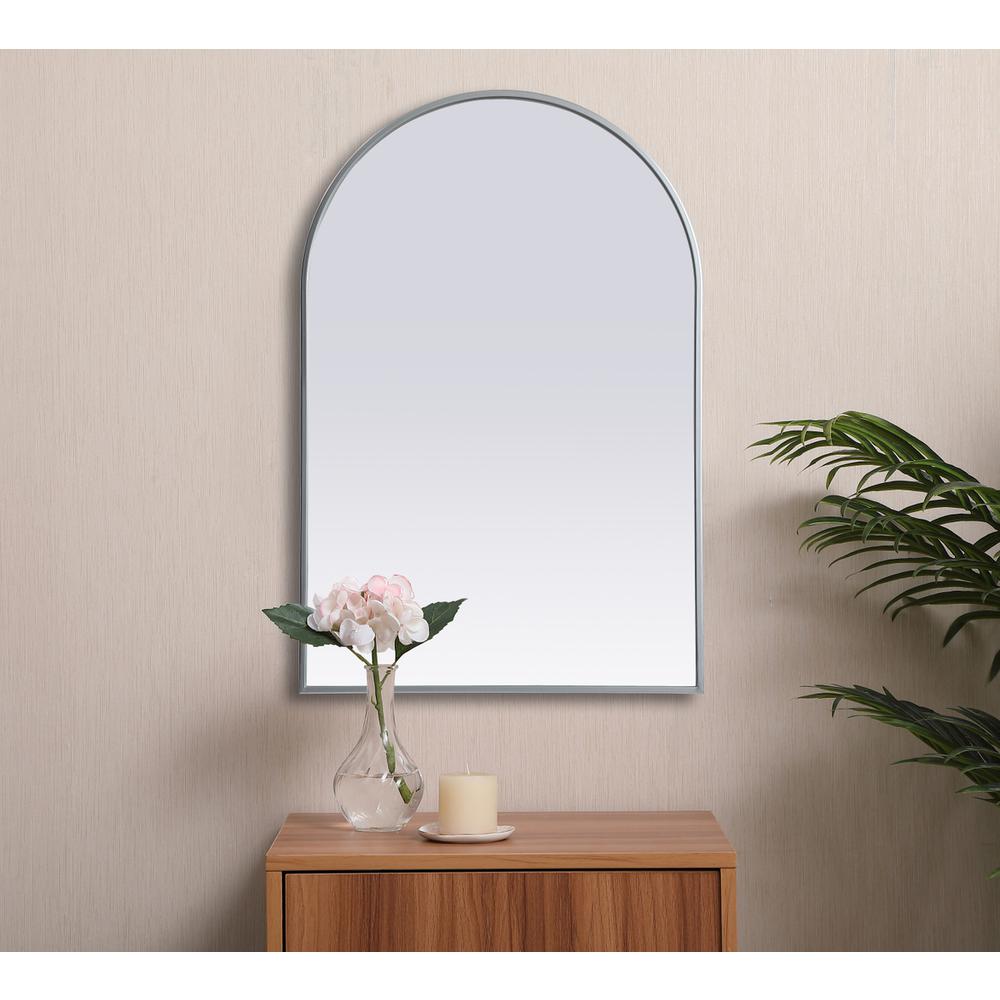 Metal Frame Arch Mirror 24x36 Inch in Silver. Picture 3