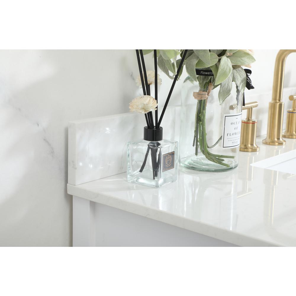 42 inch Single bathroom vanity in white with backsplash. Picture 5