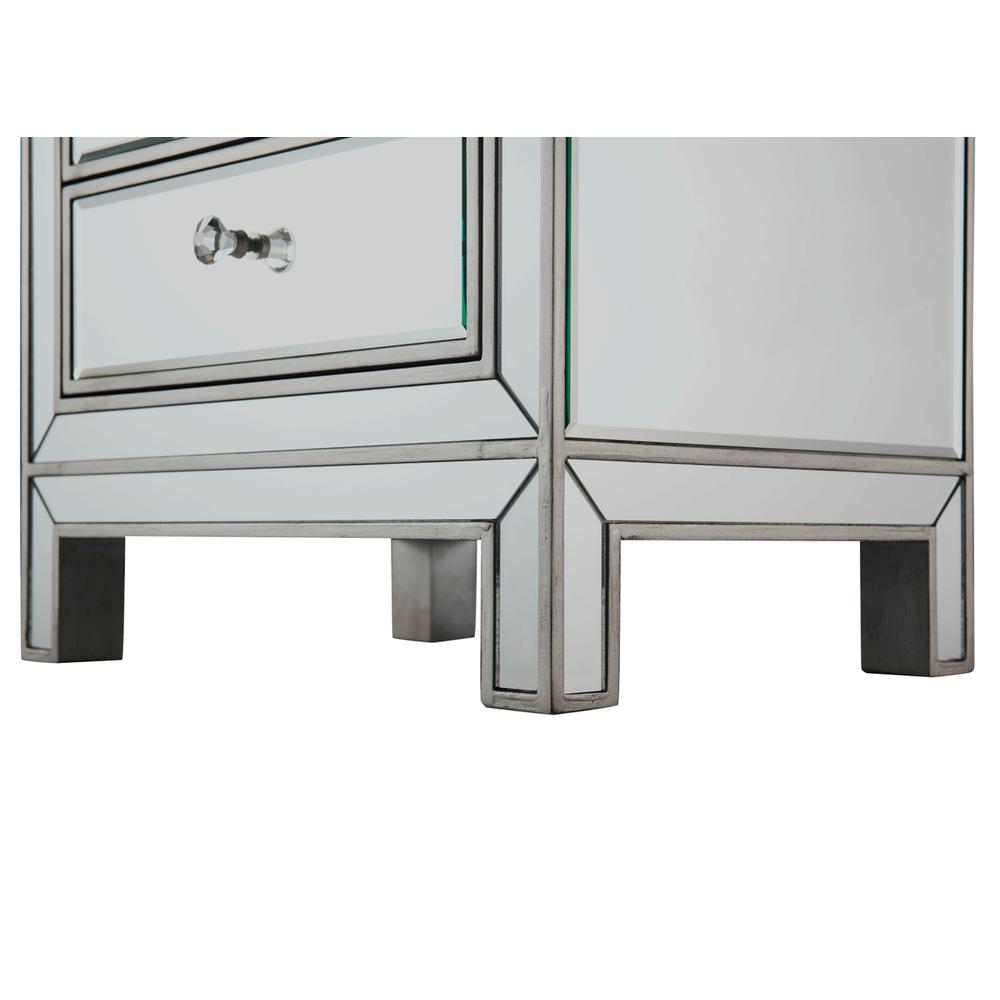 Lingerie Chest 7 drawers 18in. W x 15in. D x 42in. H in antique silver paint. Picture 12