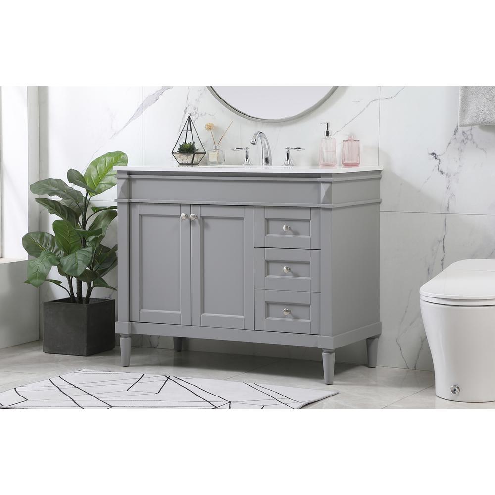 42 inch Single bathroom vanity in grey. Picture 2