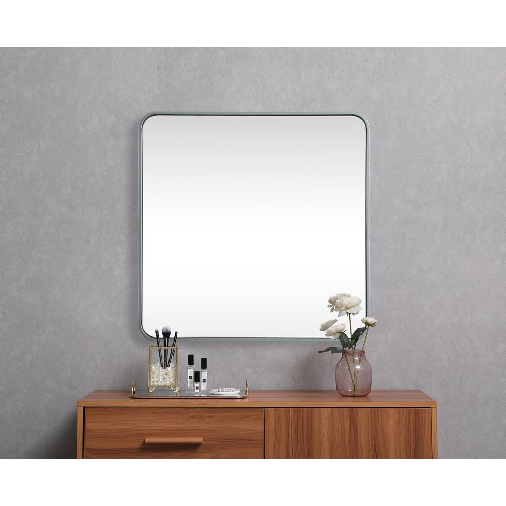 Soft corner metal square mirror 30x30 inch in Silver. Picture 3