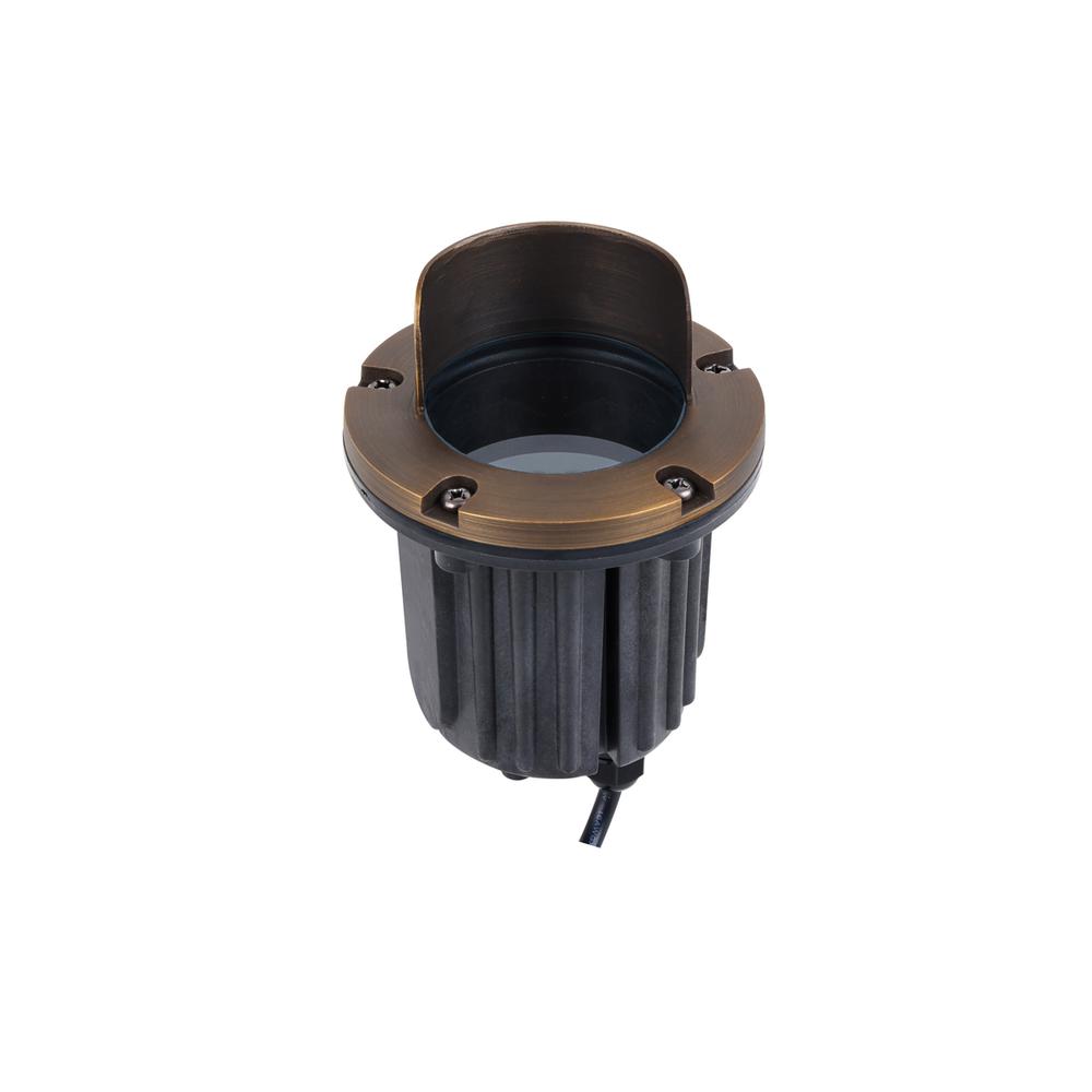 Cast brass well light with integrated canopy. Picture 1