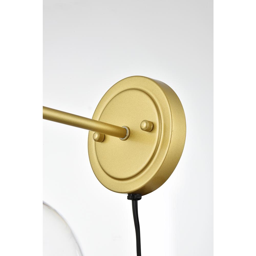 Wesson 1 light Brass and Clear plug in wall sconce. Picture 5