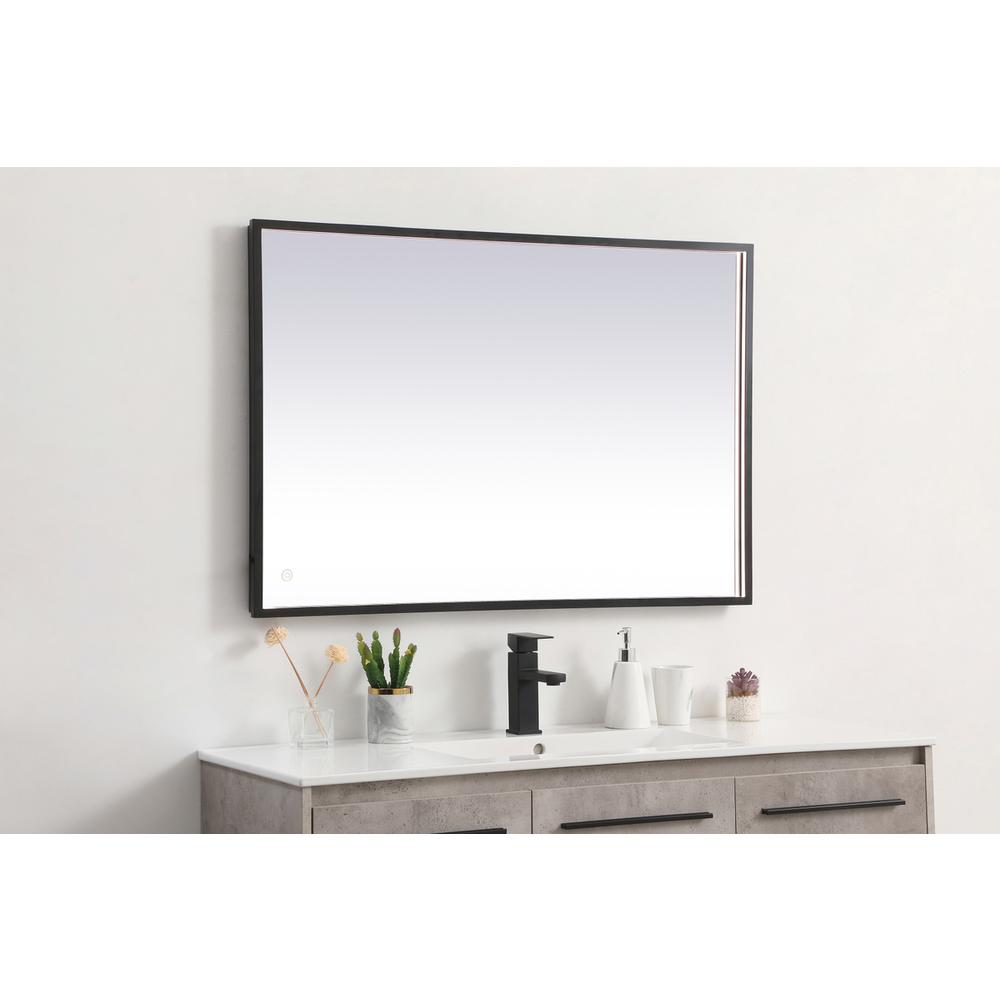 Pier 27x40 inch LED mirror with adjustable color temperature. Picture 4