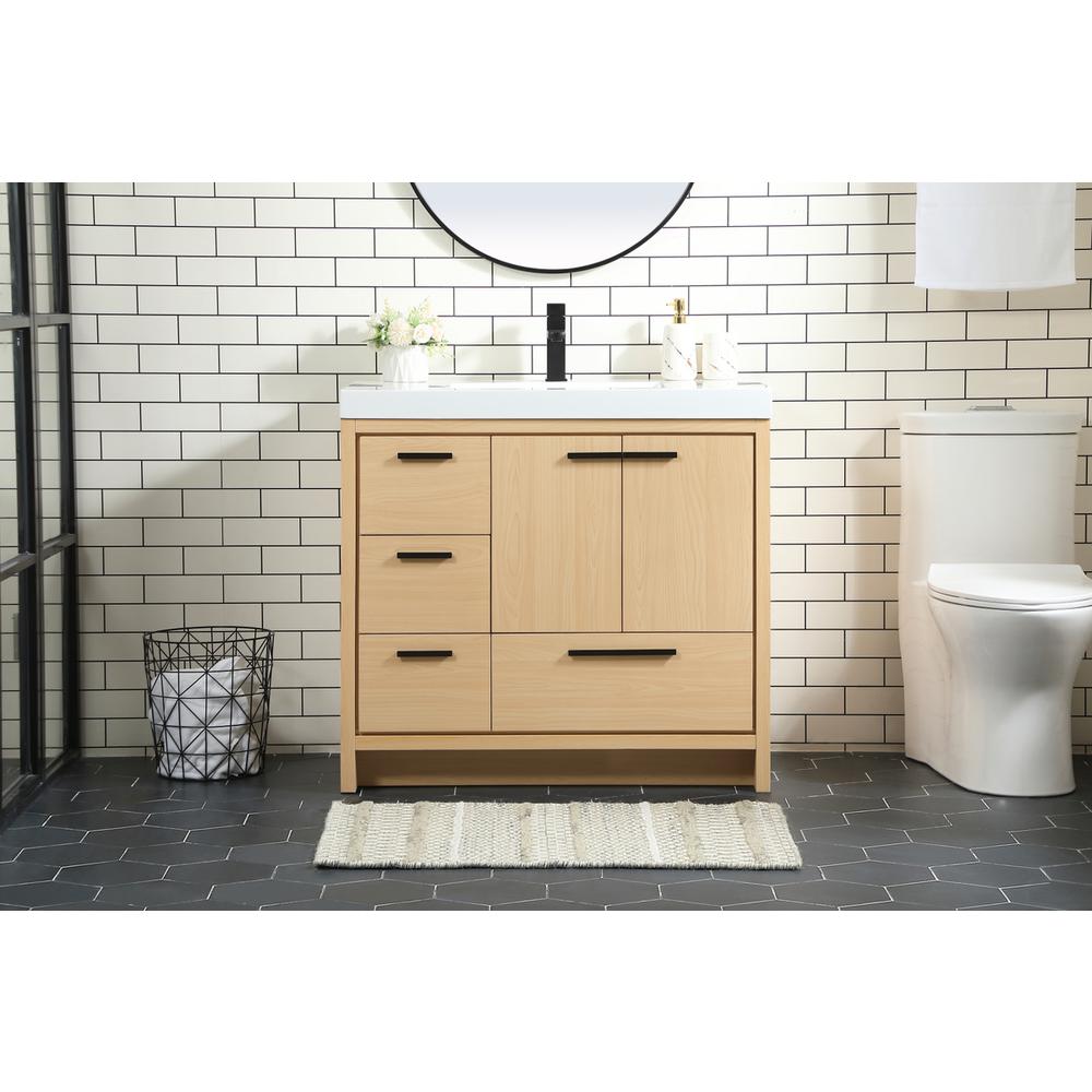 36 inch Single bathroom vanity in Maple. Picture 14