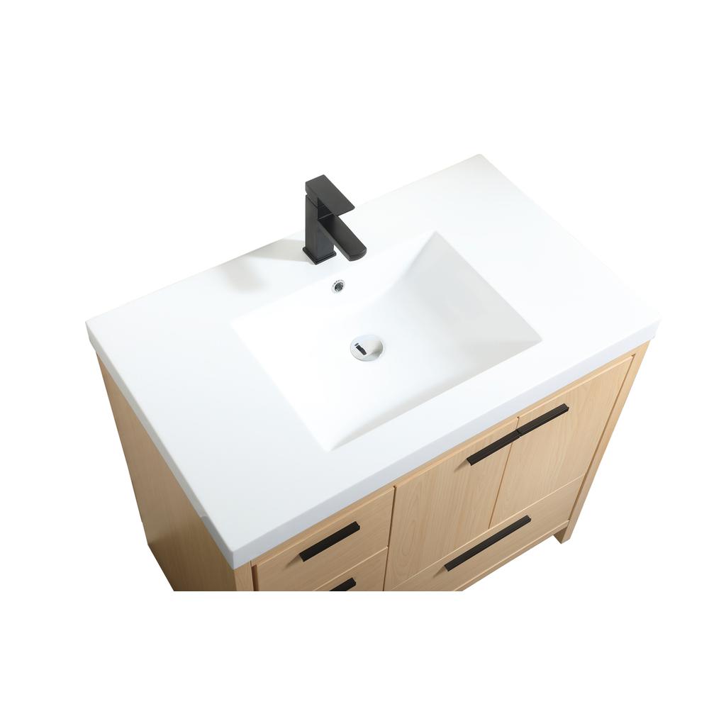 36 inch Single bathroom vanity in Maple. Picture 10