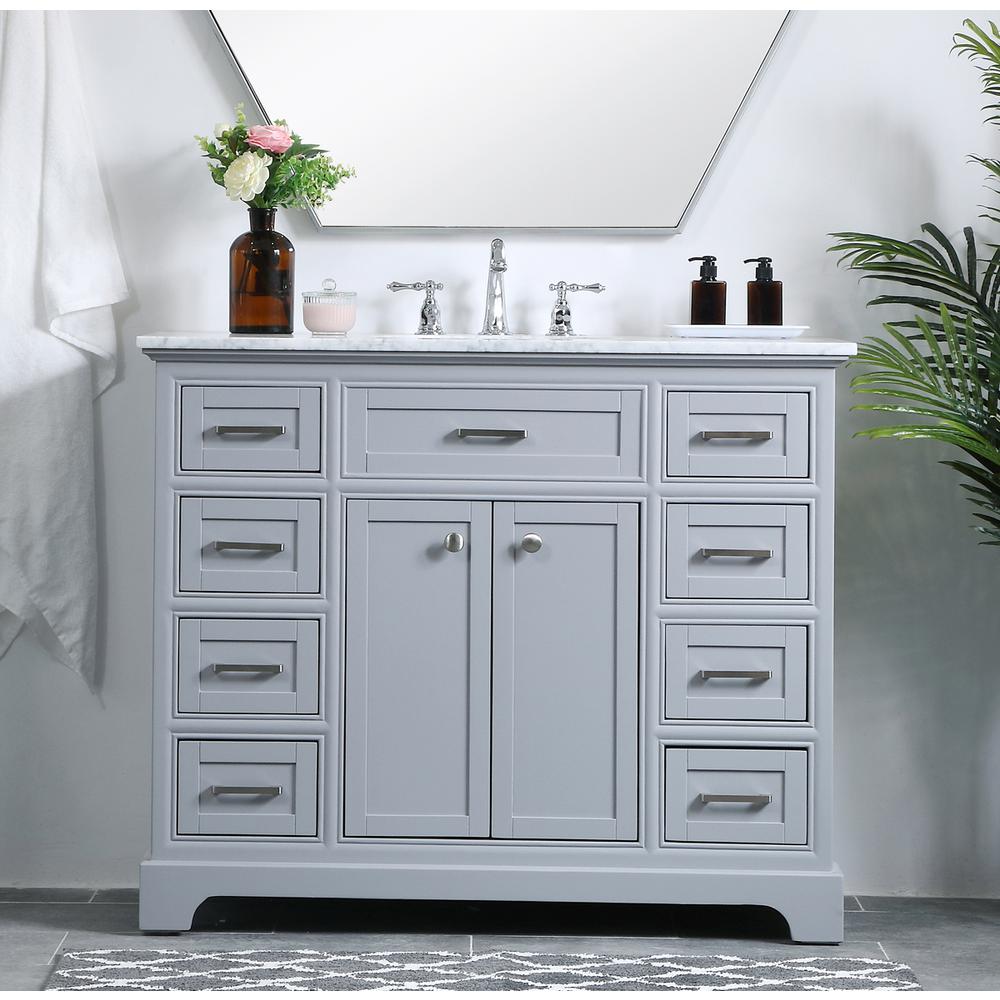 42 in. Single Bathroom Vanity set in light grey. Picture 14