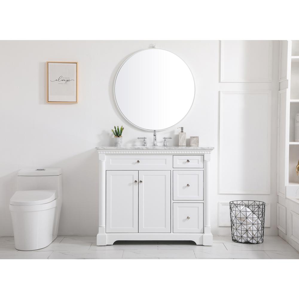 42 inch Single bathroom vanity in  White. Picture 4