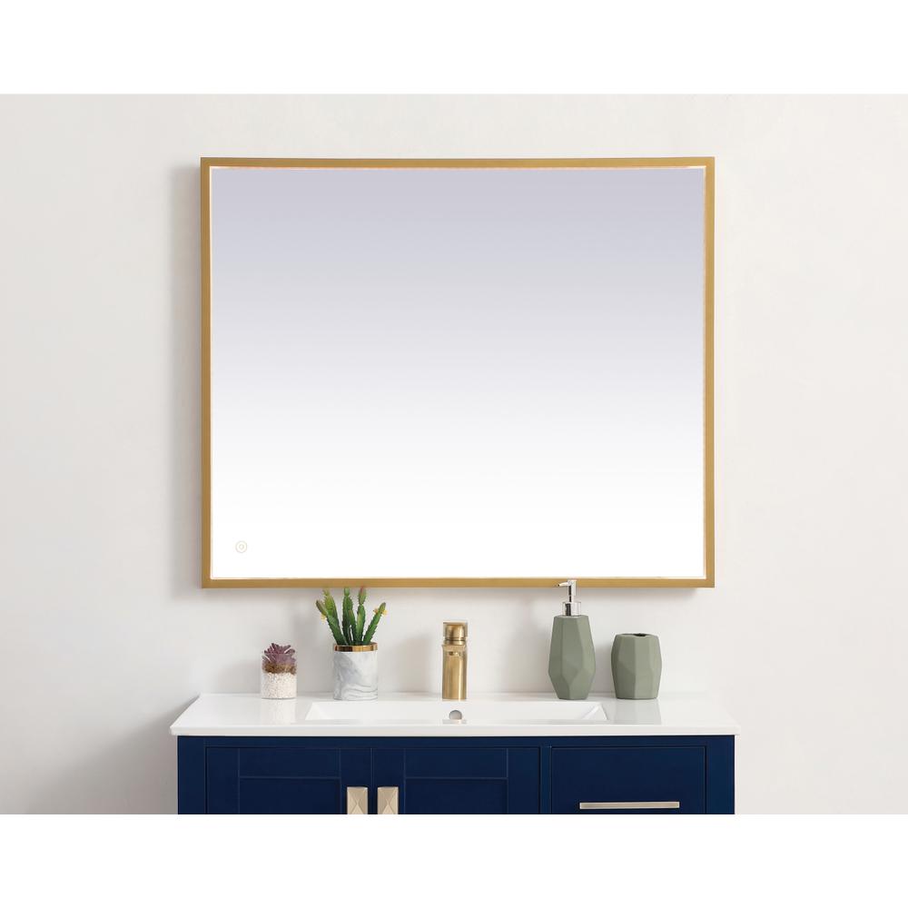 Pier 30x36 inch LED mirror with adjustable color temperature. Picture 12
