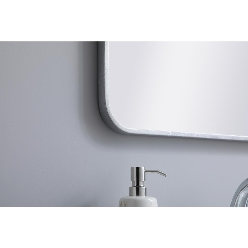 Soft corner metal rectangular mirror 22x30 inch in Silver. Picture 4