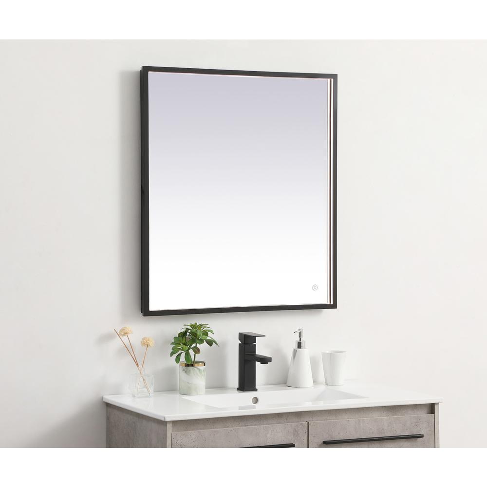 Pier 27x30 inch LED mirror with adjustable color temperature. Picture 3