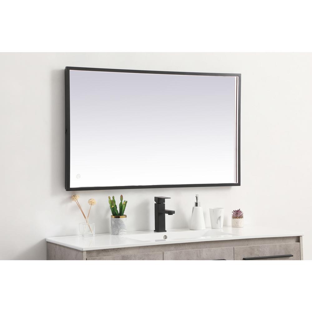 Pier 24x40 inch LED mirror with adjustable color temperature. Picture 3