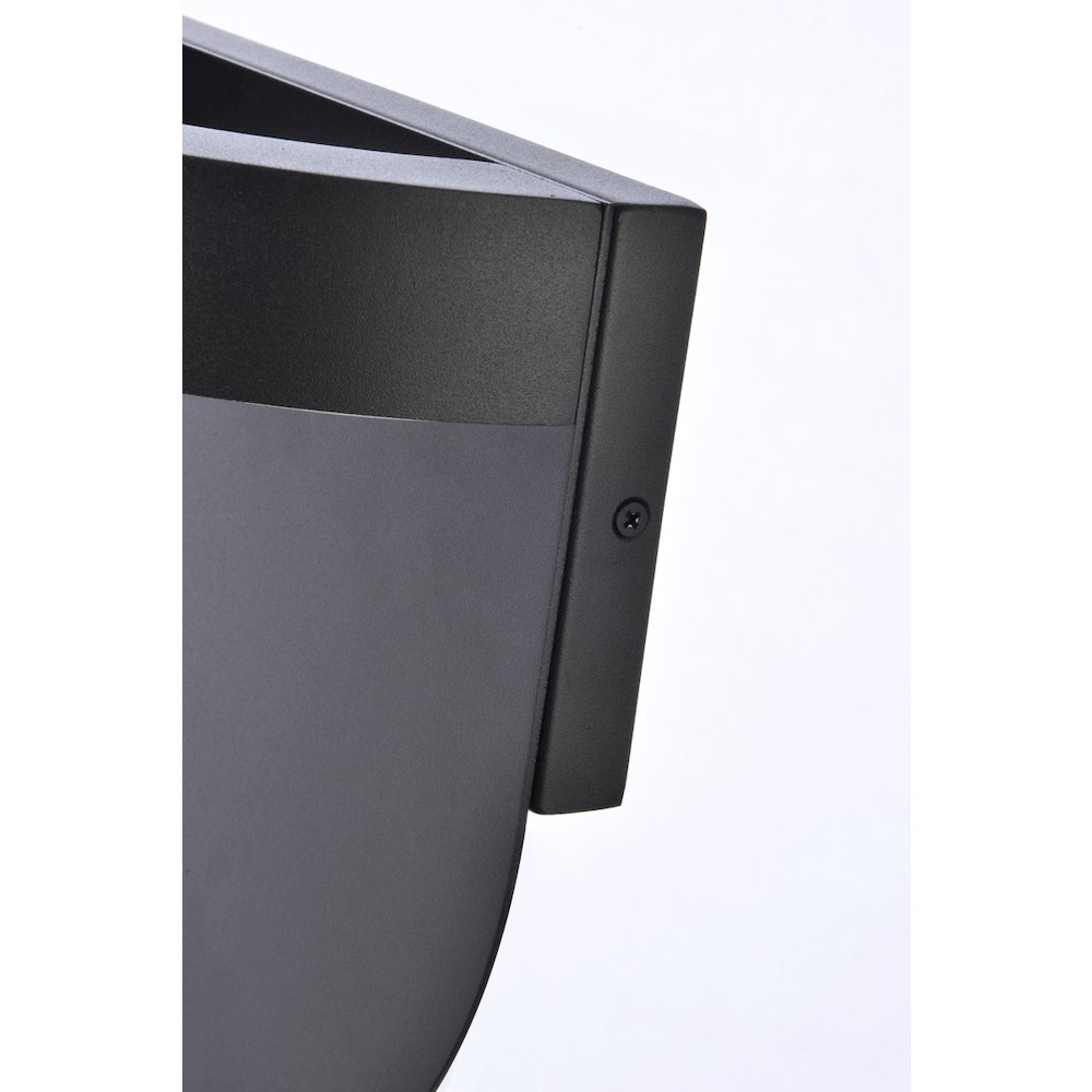 Raine Integrated Led Wall Sconce  In Black. Picture 5