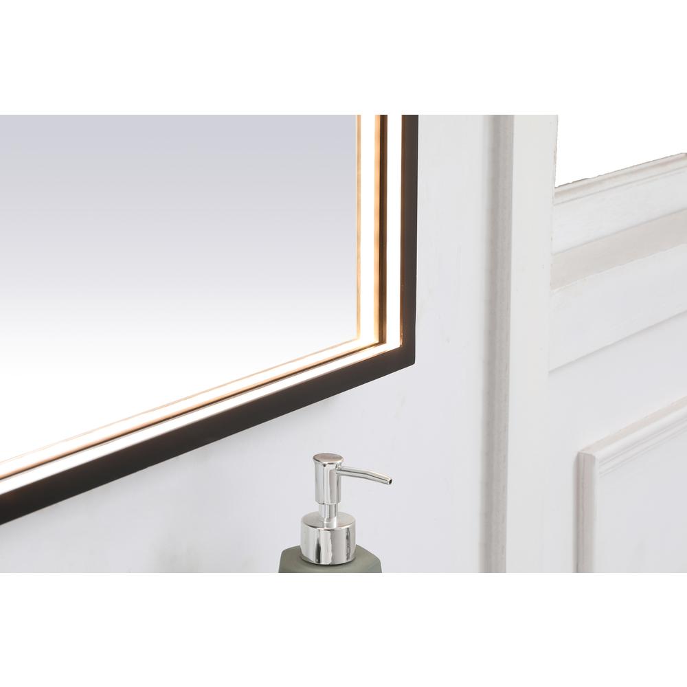 Pier 36x36 inch LED mirror with adjustable color temperature. Picture 6