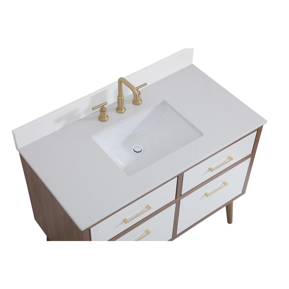 42 inch bathroom Vanity in White with Backsplash. Picture 10