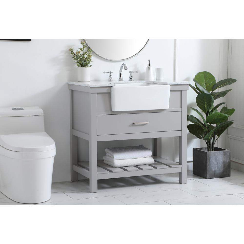 36 inch Single bathroom vanity in grey. Picture 2