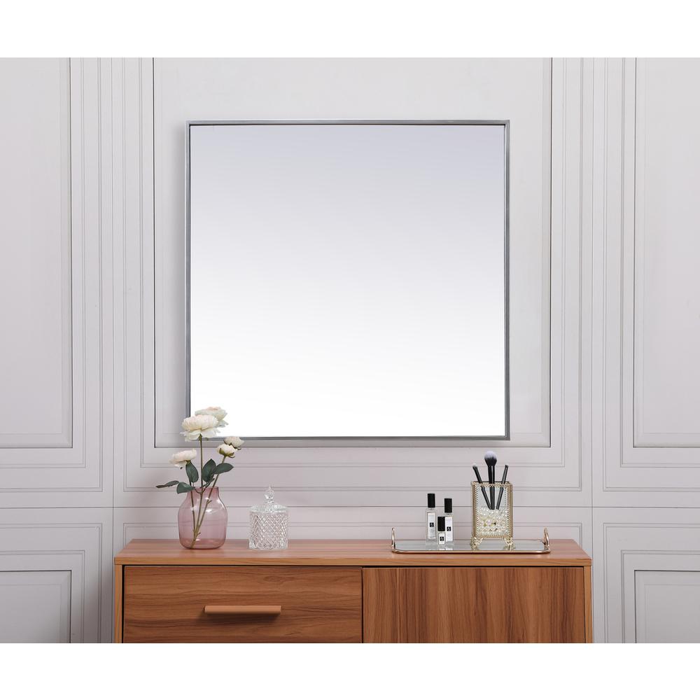 Metal Frame Square Mirror 30 inch in Silver. Picture 3