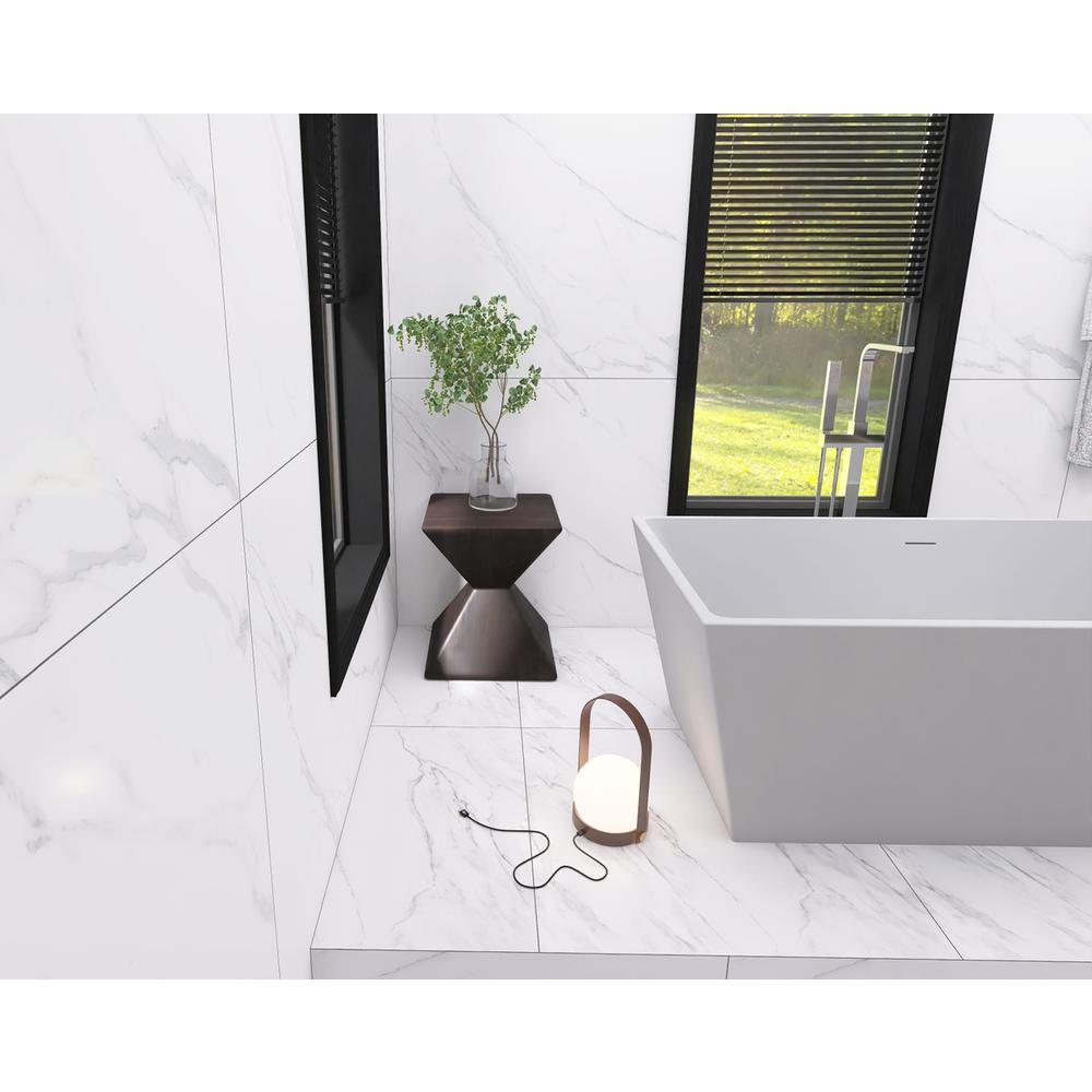 67 inch soaking rectangular bathtub in glossy white. Picture 6