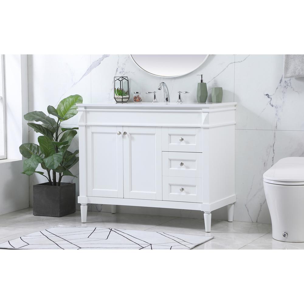 42 inch Single bathroom vanity in white. Picture 2