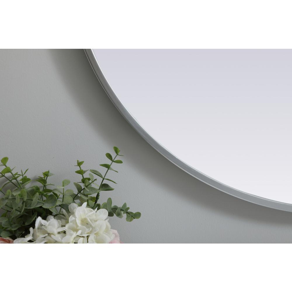 Metal Frame Oval Mirror 27x36 Inch in Silver. Picture 5