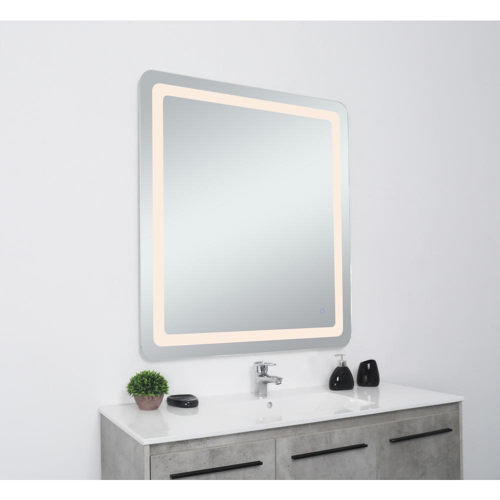 Genesis 36in x 40in soft edge LED mirror. Picture 3