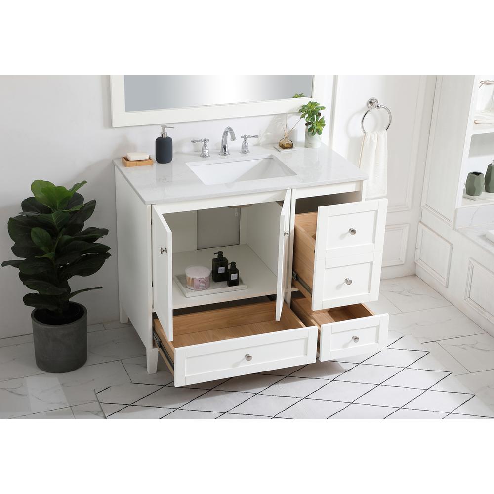 42 inch Single Bathroom Vanity in White. Picture 3