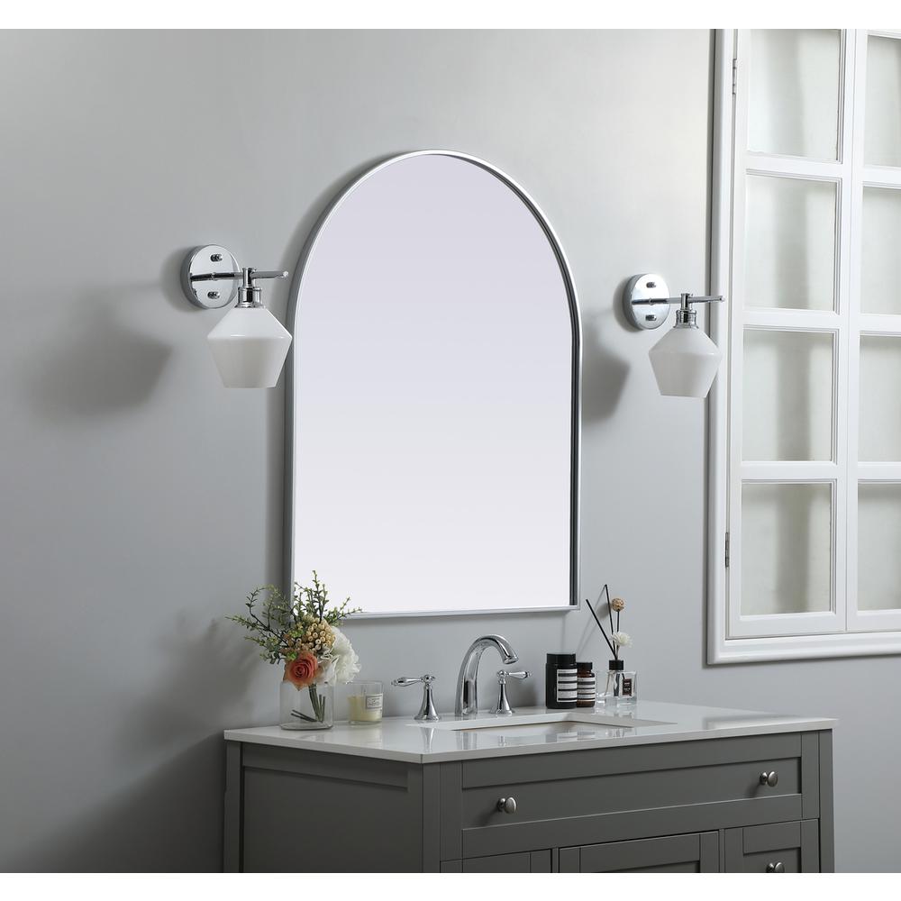 Metal Frame Arch Mirror 30x36 Inch in Silver. Picture 2