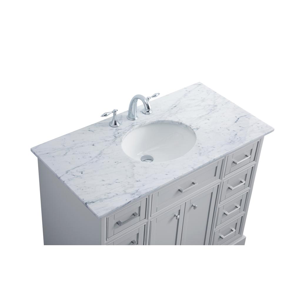 42 in. Single Bathroom Vanity set in light grey. Picture 13