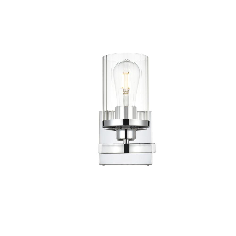 Saanvi 1 light Chrome and Clear Bath Sconce. Picture 1