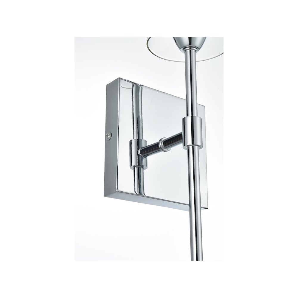 Elsreth 4.5 Inch Wall Sconce Clear Shade in Chrome. Picture 5