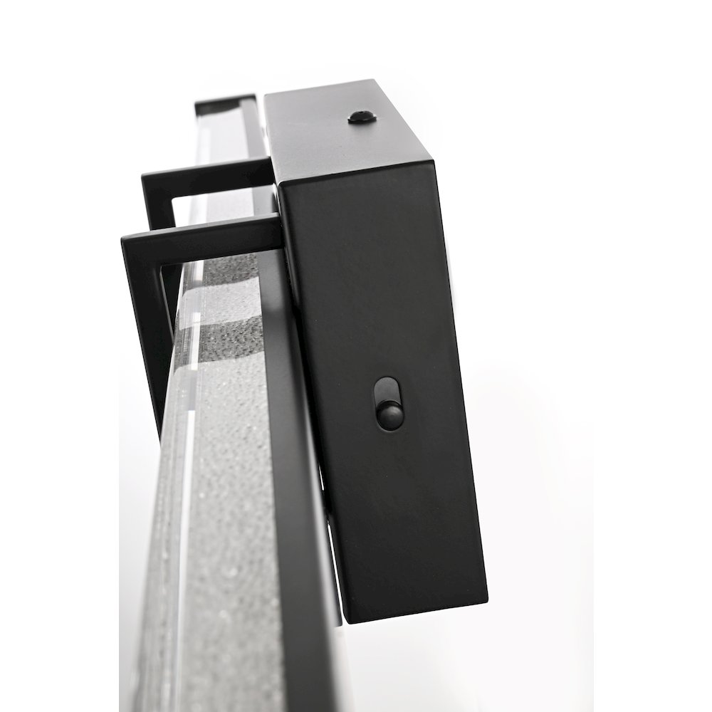Ivaan 36 Inch Led Wall Sconce In Black. Picture 7