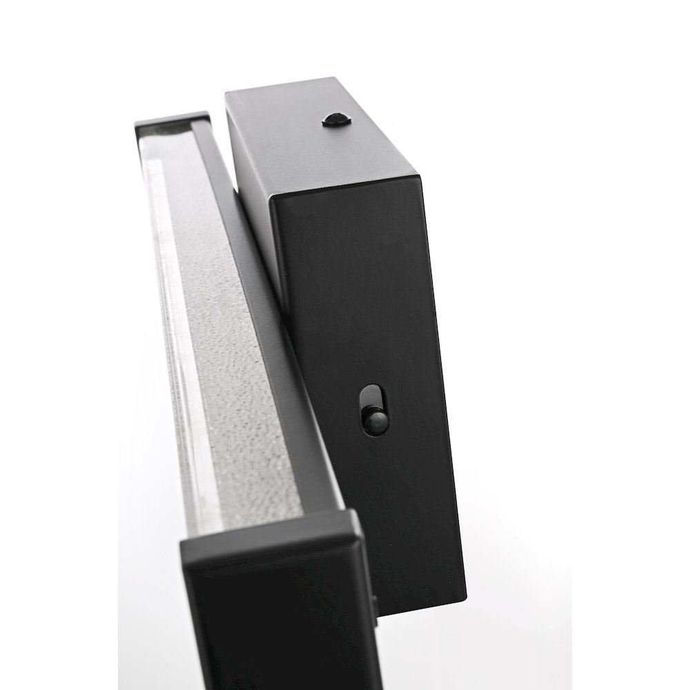 Jaxx 16 Inch Led Wall Sconce In Black. Picture 7
