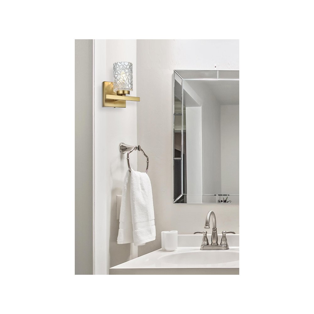 Cassie 7 inch Wall Sconce in Satin Gold. Picture 2