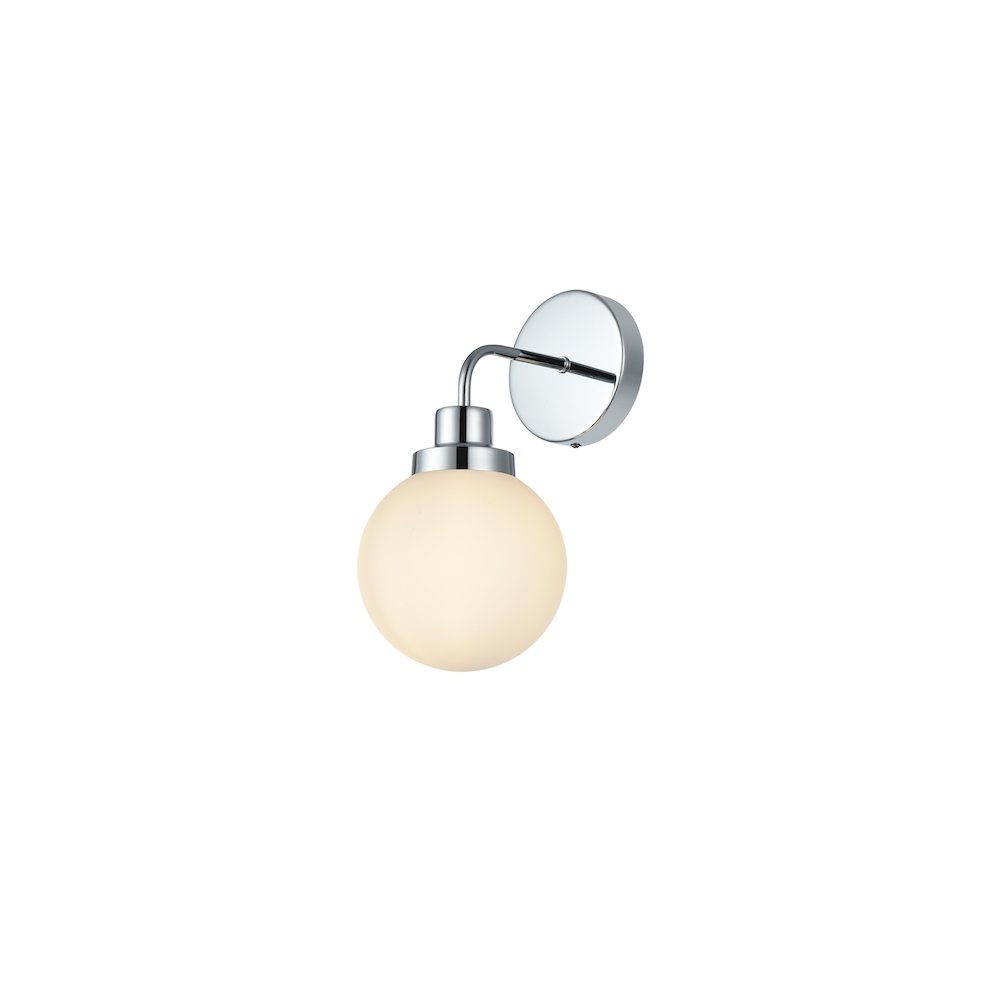Hanson 6 inch Wall Sconce in Chrome. Picture 3
