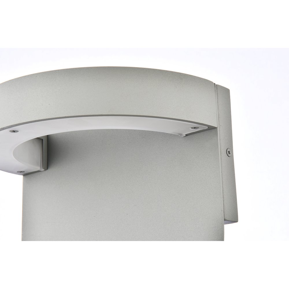 Raine Integrated Led Wall Sconce  In Silver. Picture 4