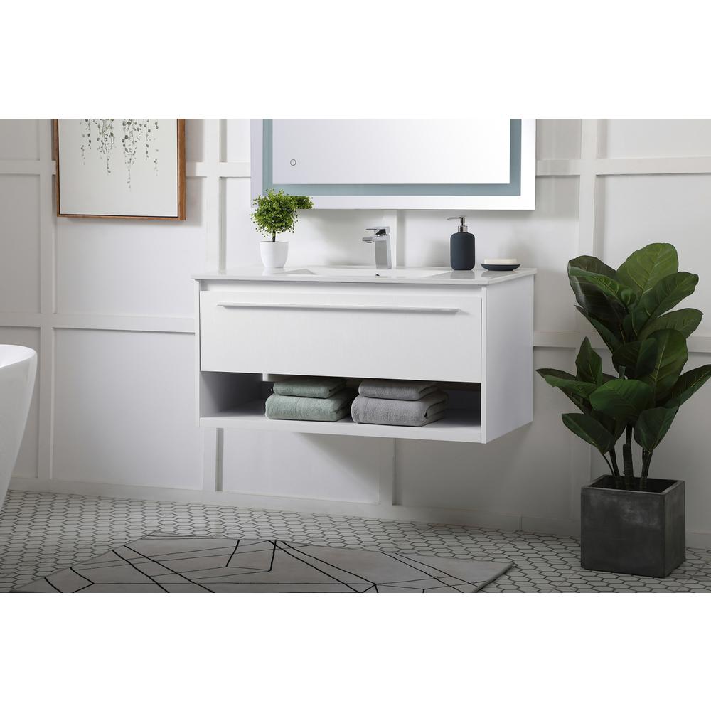 40 inch  Single Bathroom Floating Vanity in White. Picture 2