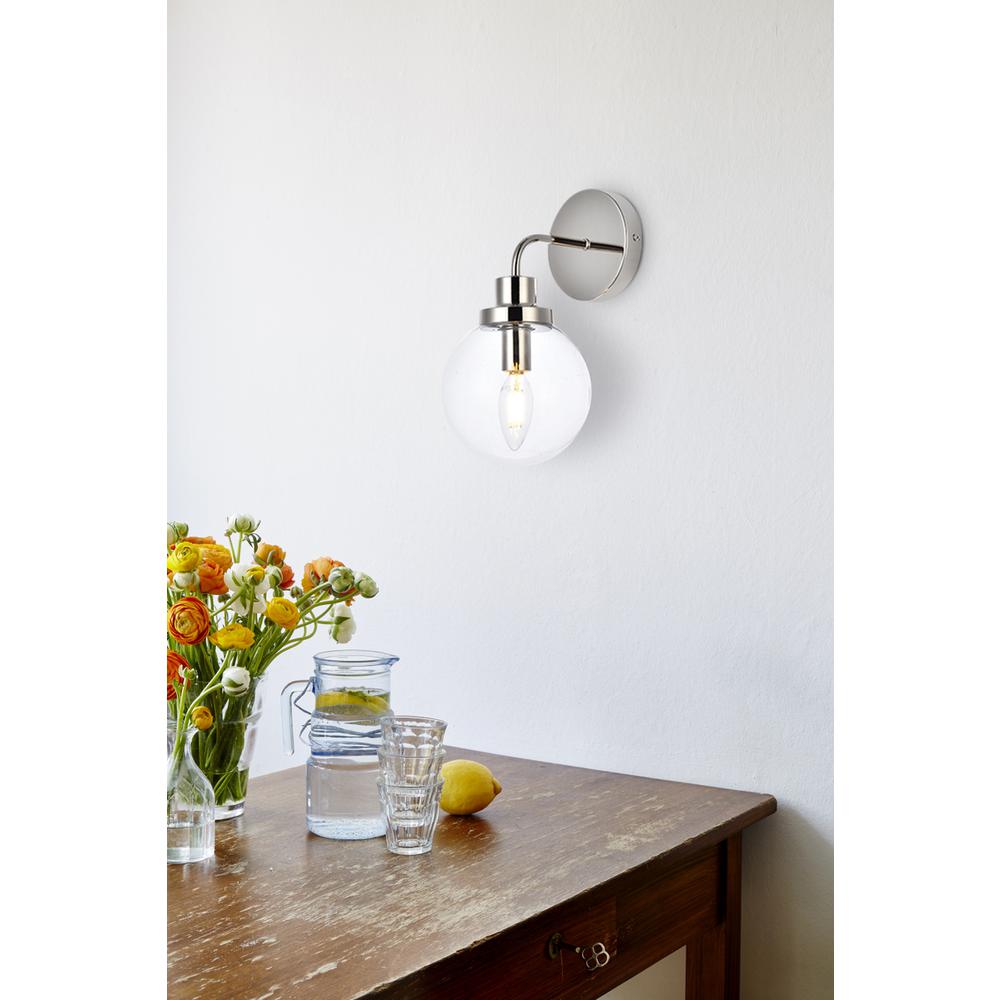 Hanson 1 light bath sconce in polished nickel with clear shade. Picture 7
