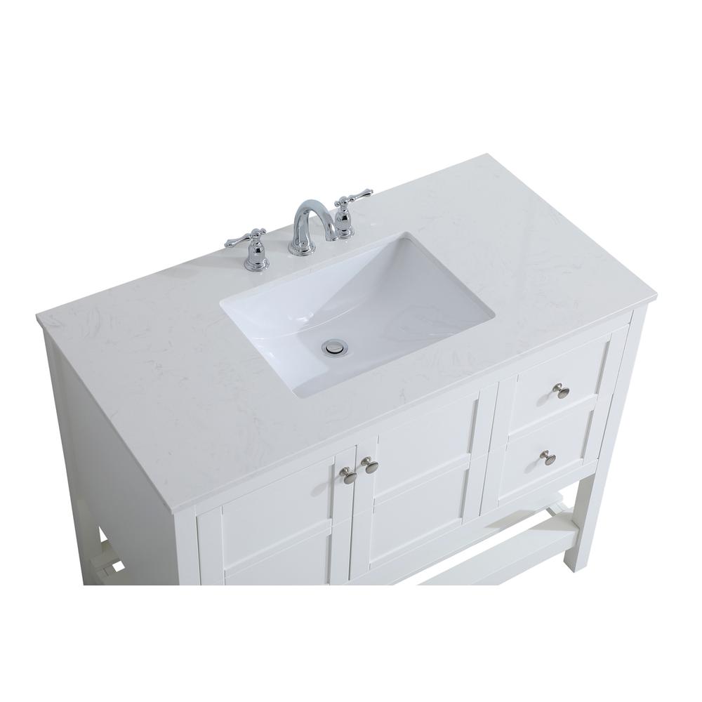 42 inch Single Bathroom Vanity in White. Picture 9