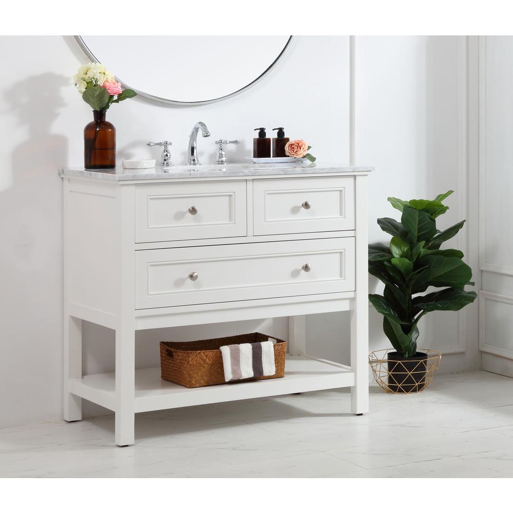 36 in. Single bathroom vanity set in White. Picture 2