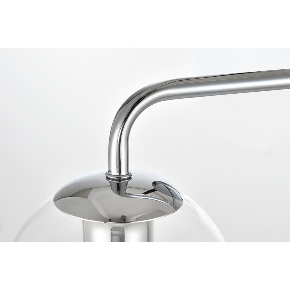 Genesis 3 light Chrome and Clear Bath Sconce. Picture 5