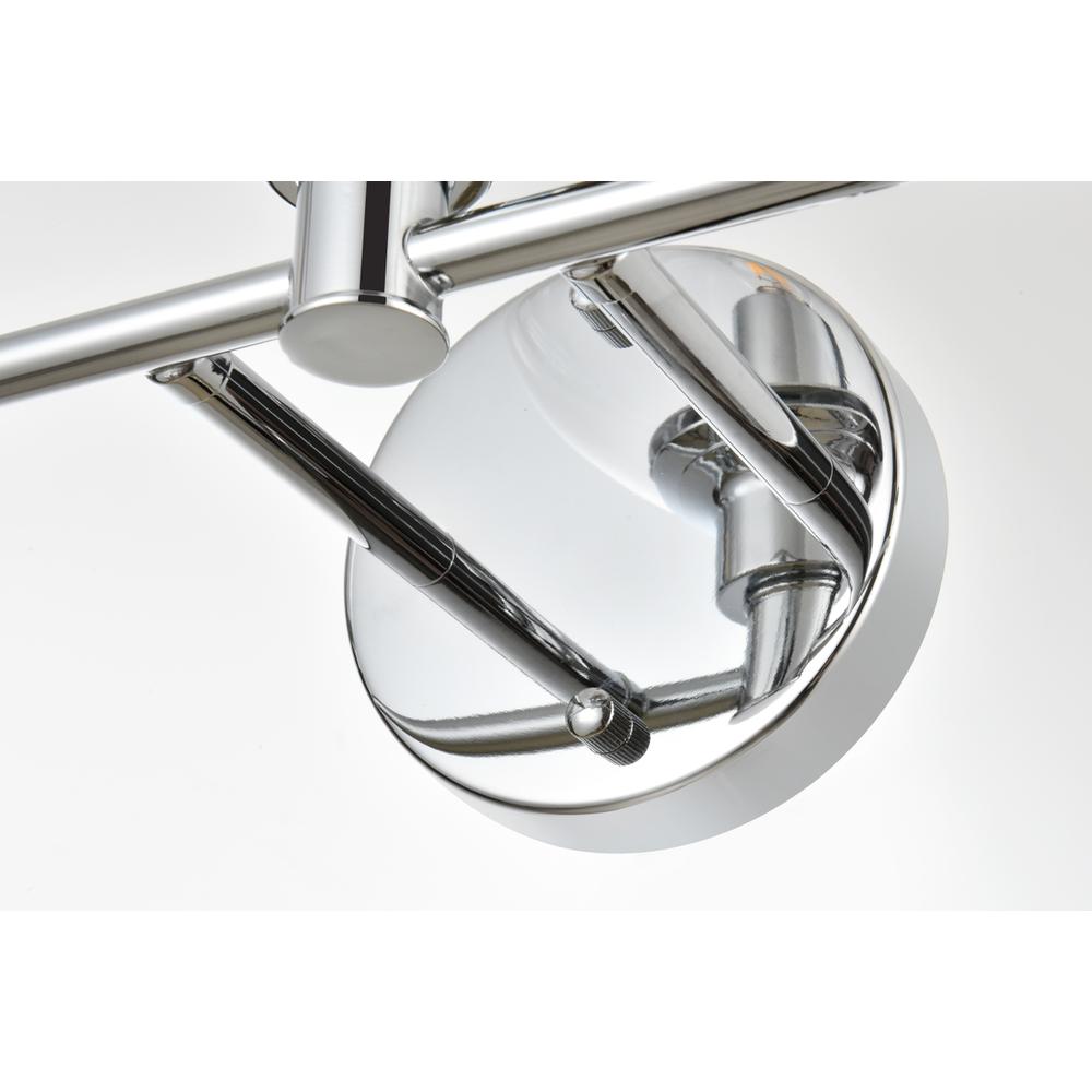 Jaelynn 3 light Chrome and Clear Bath Sconce. Picture 5