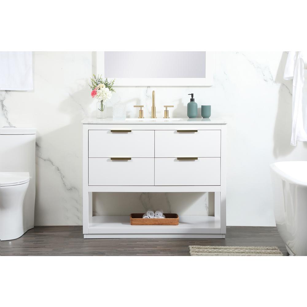 42 inch Single bathroom vanity in white. Picture 14